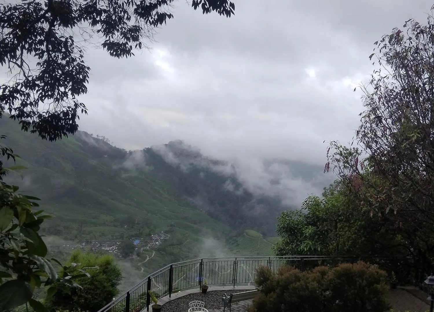 Blackberry Hills Munnar Nature Resort & Spa