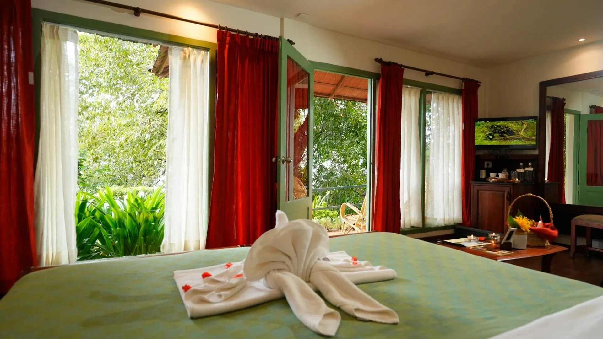 Resort Blackberry Hills Munnar- Nature Resort&Spa